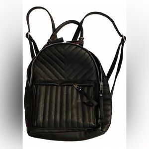NWOT Women’s Black Textured Travel Backpack Front & Inside Pockets Handle Zipper